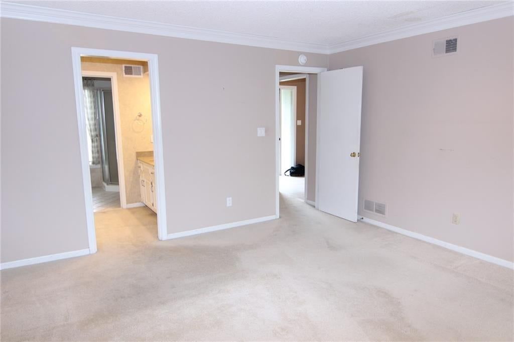 Photo 6 of 36, 12817 W 116th Street, Overland Park, KS 66210