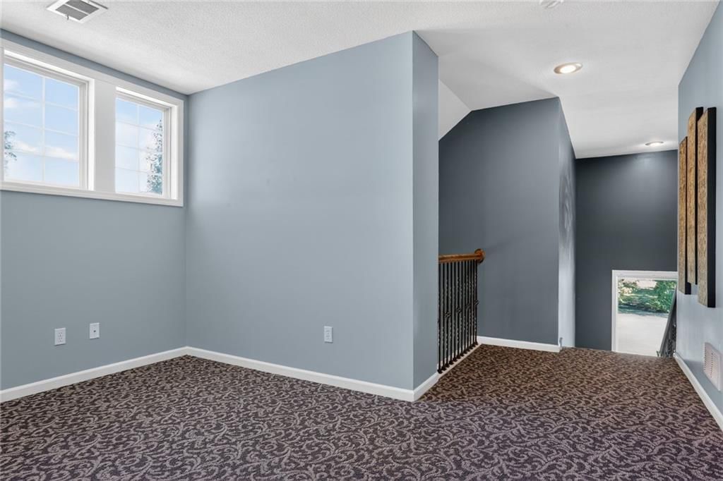 6101 LAKECREST Drive — photo 23