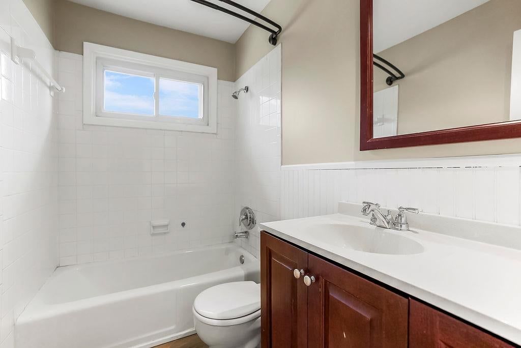 11204 W 51st Terrace — photo 11