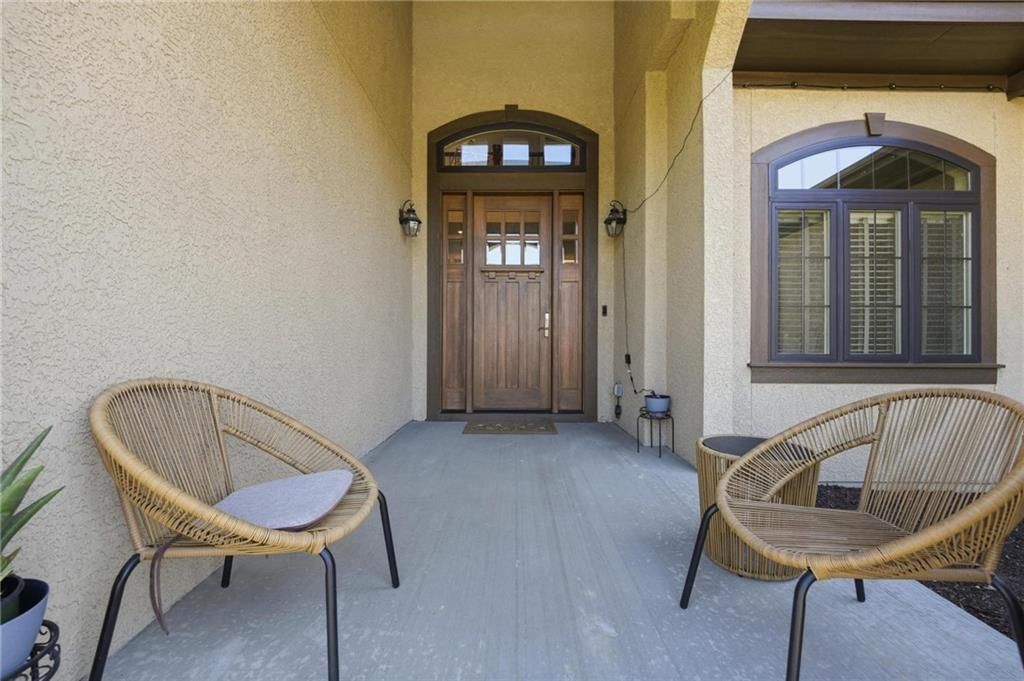 11315 W 166th Terrace — photo 3