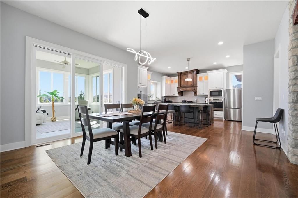 11315 W 166th Terrace — photo 8