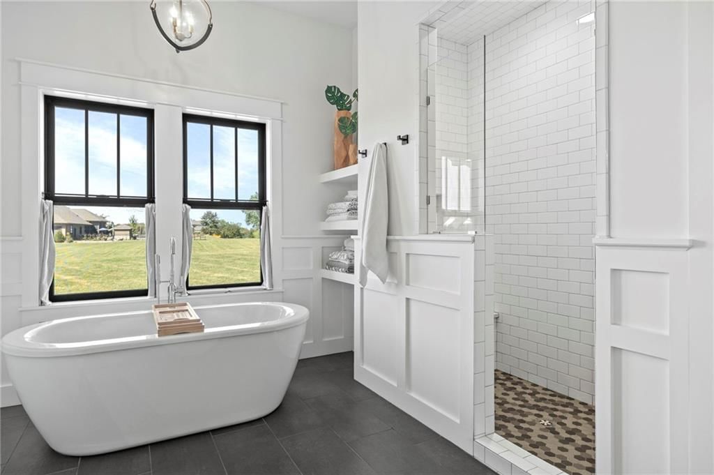 Photo 33 of 61, 13515 Claire Court, Lake Lotawana, MO 64034