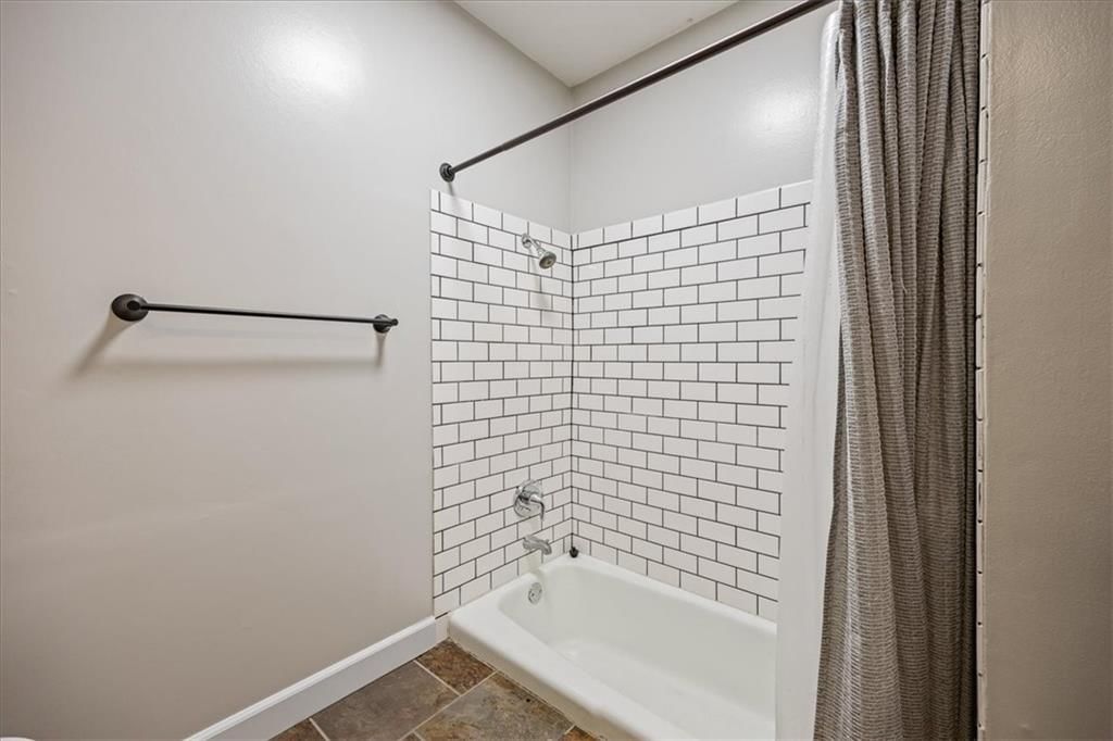 300 Johnston Drive — photo 19