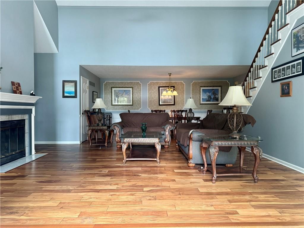 Photo 3 of 71 - 12809 Rickey Road, Kansas City, MO 64133