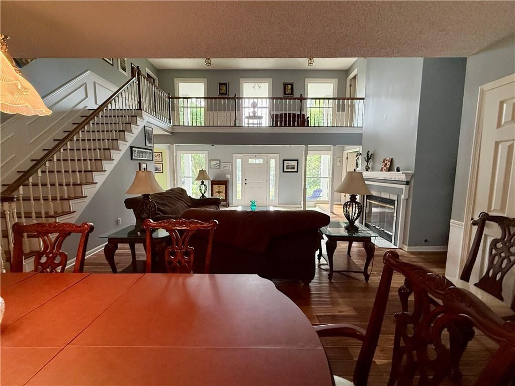 Photo 5 of 71 - 12809 Rickey Road, Kansas City, MO 64133
