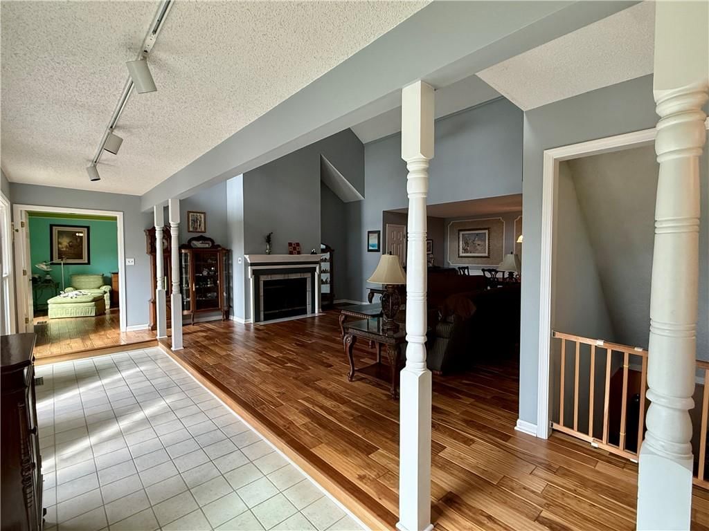 Photo 6 of 71 - 12809 Rickey Road, Kansas City, MO 64133
