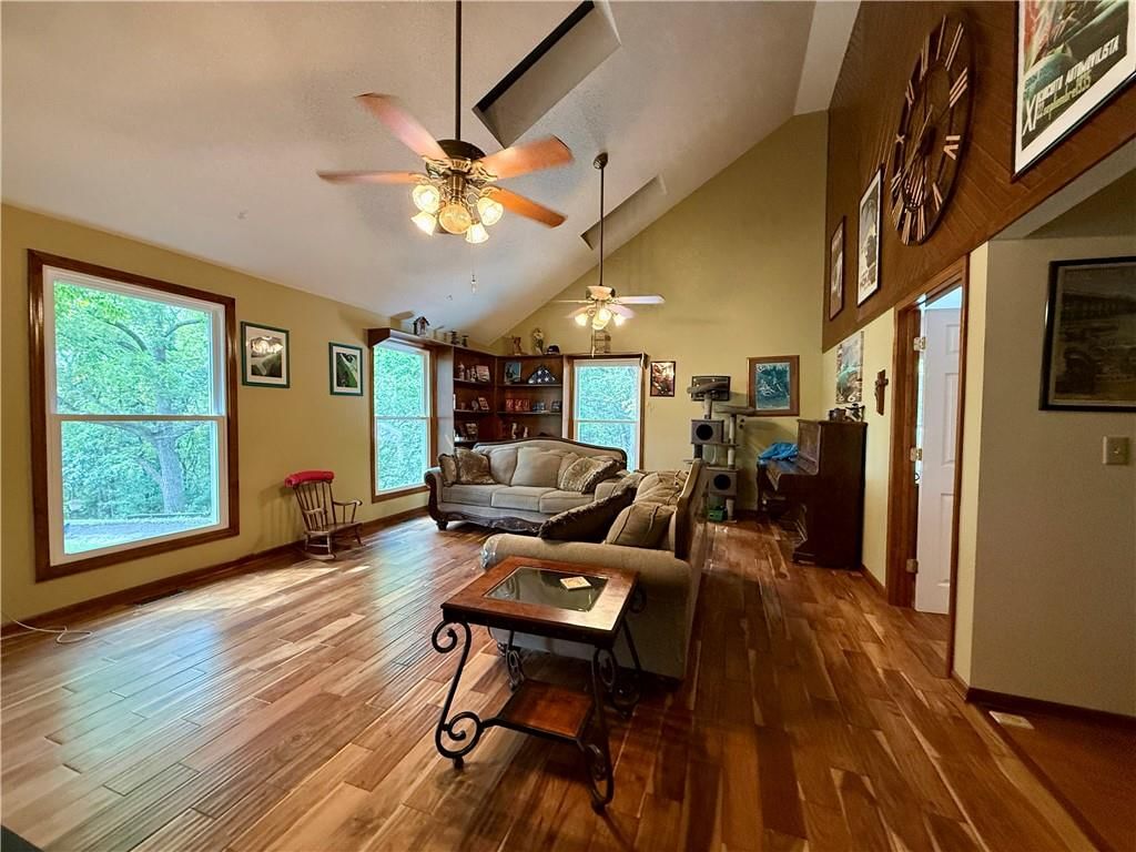 Photo 20 of 71 - 12809 Rickey Road, Kansas City, MO 64133