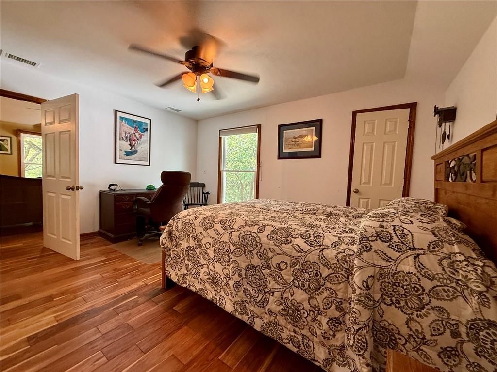 Photo 26 of 71 - 12809 Rickey Road, Kansas City, MO 64133