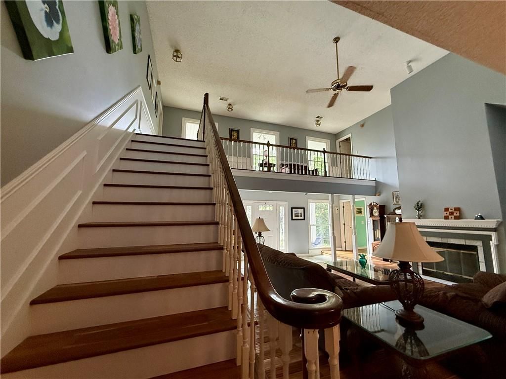 Photo 33 of 71 - 12809 Rickey Road, Kansas City, MO 64133