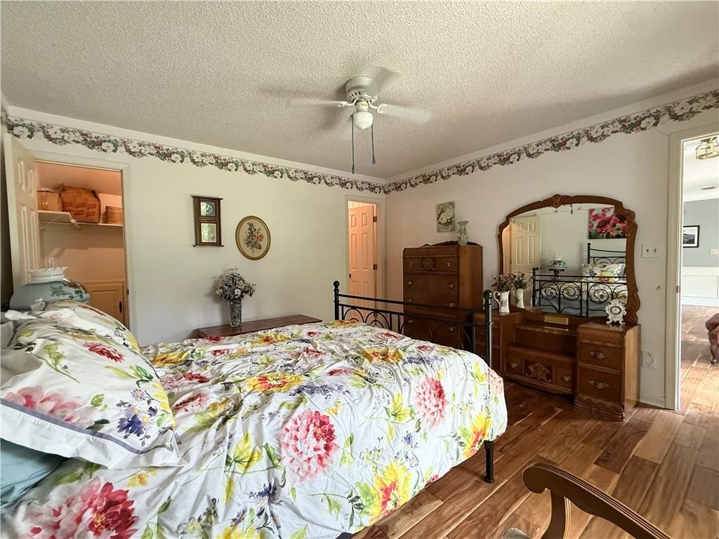 Photo 38 of 71 - 12809 Rickey Road, Kansas City, MO 64133