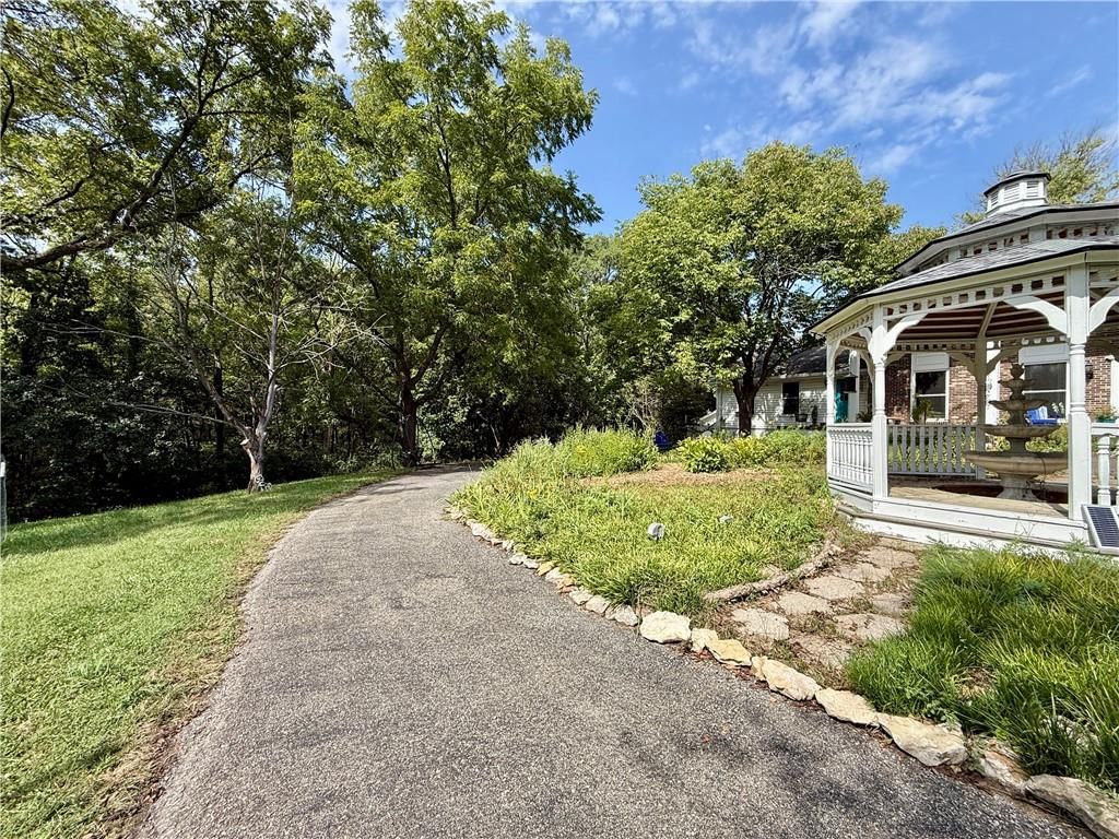 Photo 65 of 71 - 12809 Rickey Road, Kansas City, MO 64133