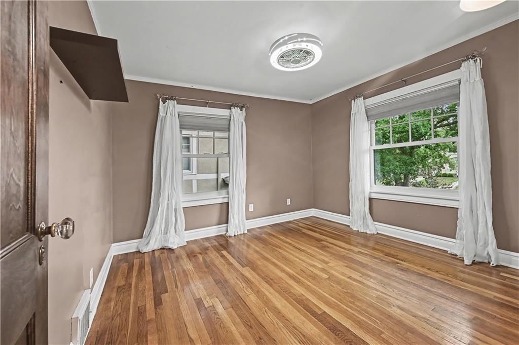 5844 GRAND Avenue — photo 26