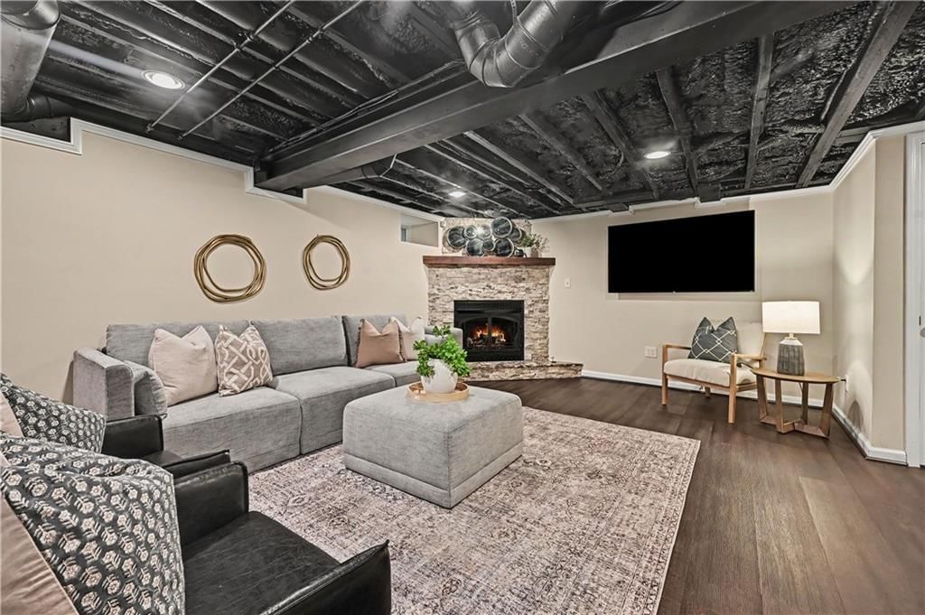 5844 GRAND Avenue — photo 32