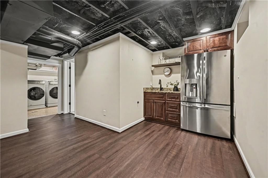5844 GRAND Avenue — photo 33