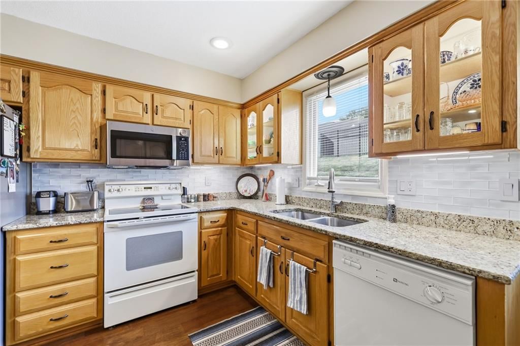 761 N Somerset Terrace — photo 15