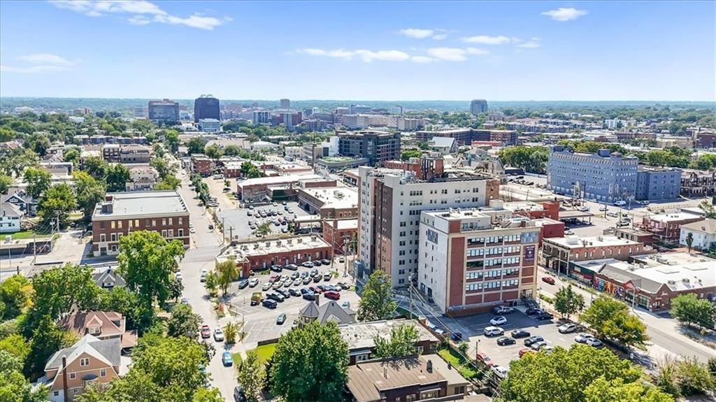 Photo 25 of 25 - 3820 Walnut Street, Kansas City, MO 64111