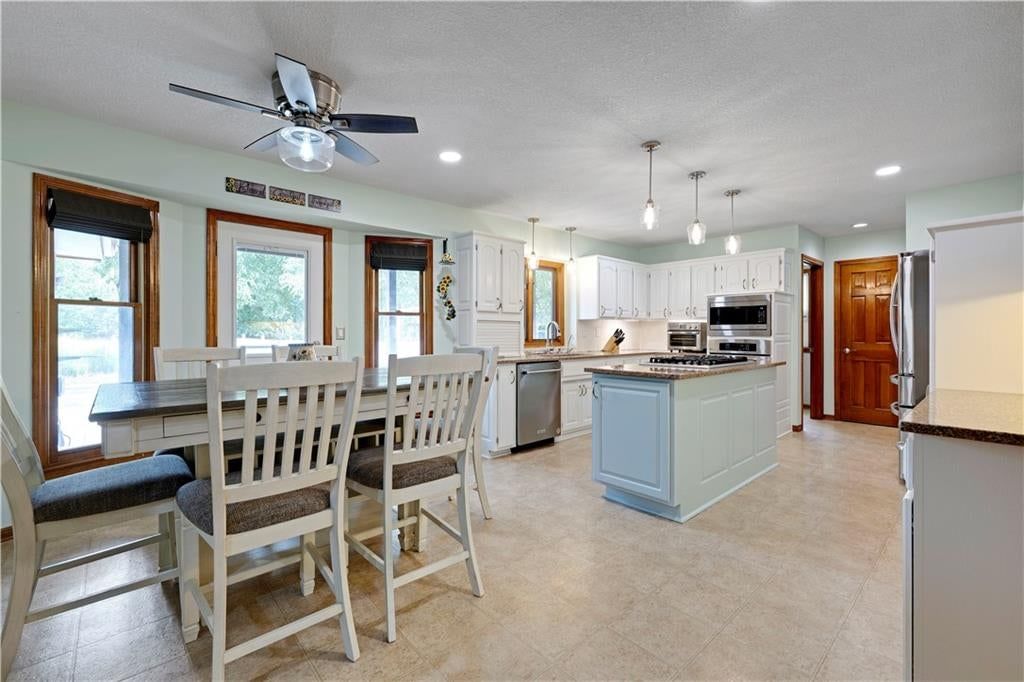 1013 SE Greenridge Drive — photo 10