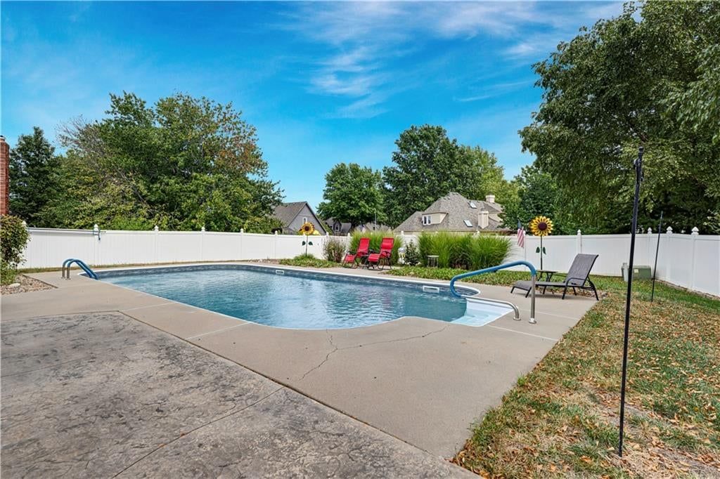 1013 SE Greenridge Drive — photo 39