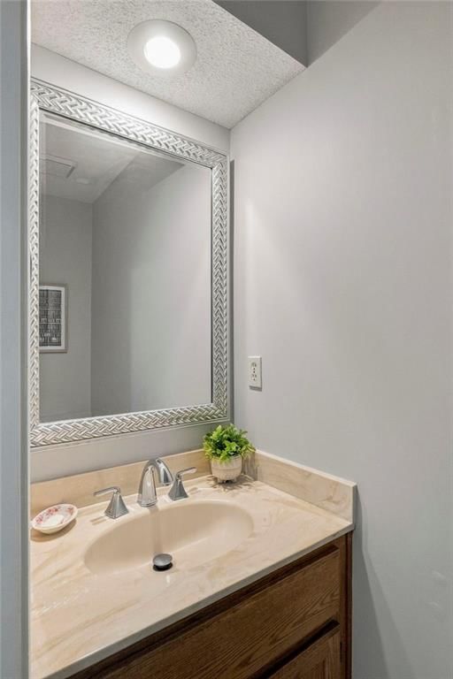 11617 W 113 Street — photo 11