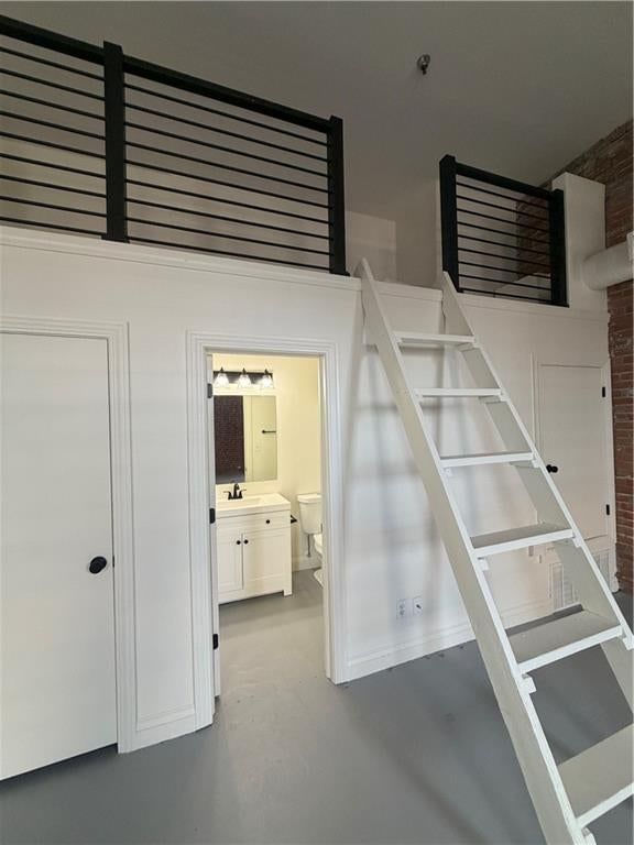 412 Delaware #306 Street — photo 8