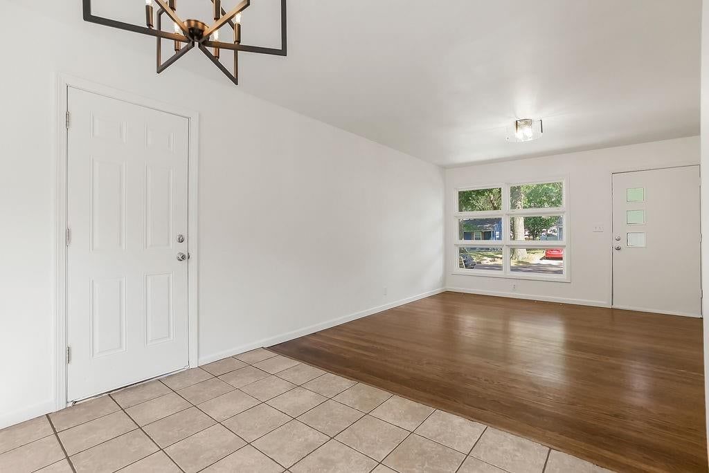 8714 Melrose Street — photo 7