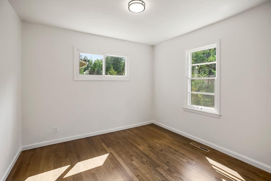 8714 Melrose Street — photo 14