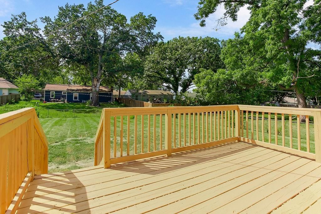 8714 Melrose Street — photo 27
