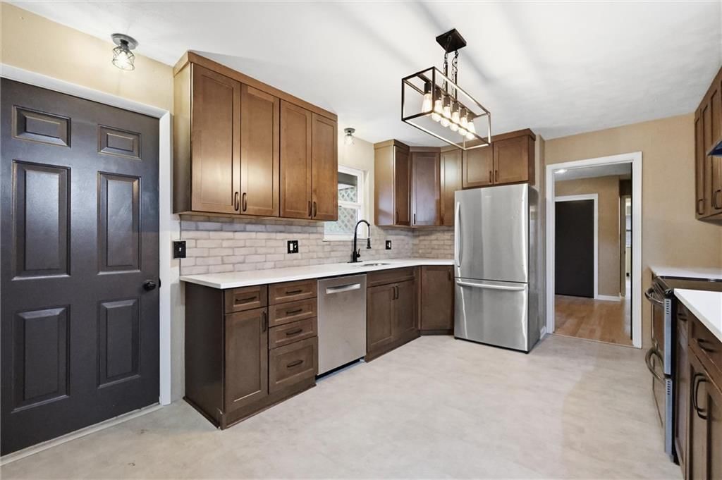 2806 N River Boulevard — photo 12