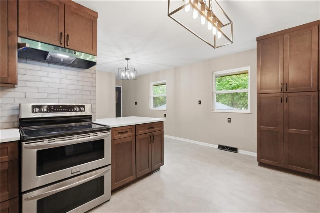 2806 N River Boulevard — photo 14