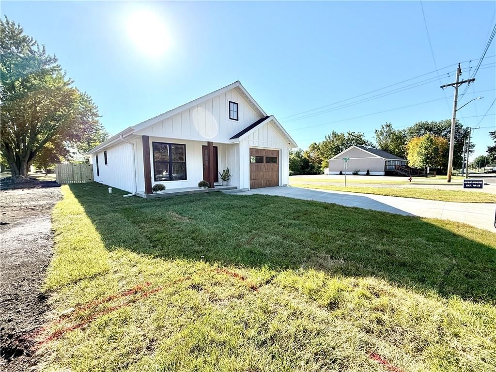 237 Cowgill Street — photo 22