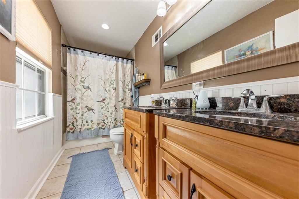 10214 Conser Street — photo 19