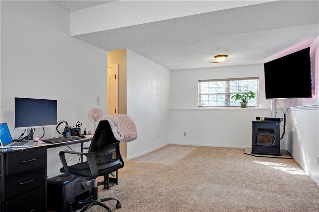 Photo 15 of 19 - 11037 N Lewis Avenue, Kansas City, MO 64157