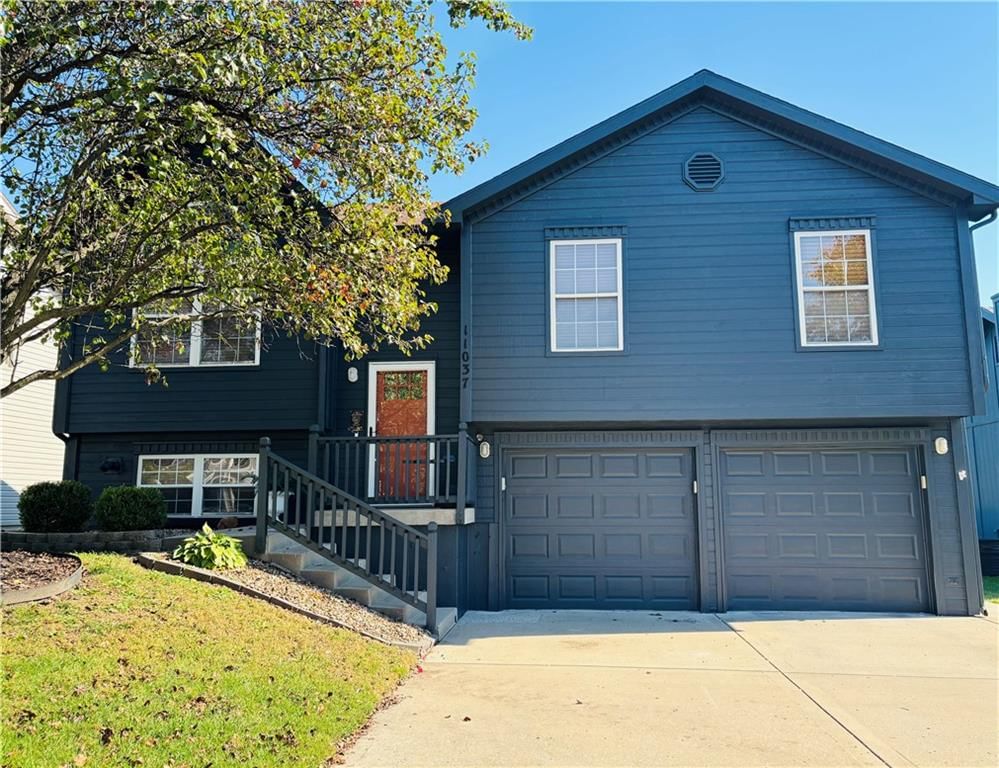 11037 N Lewis Avenue, Kansas City, MO: listing photo 3