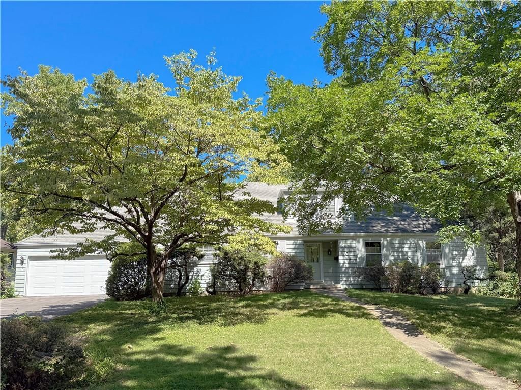 8101 Juniper Drive, Prairie Village, KS