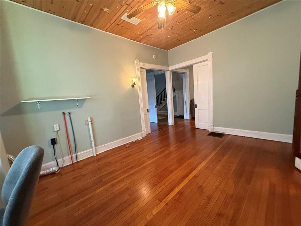 209 W Nodaway Street — photo 7
