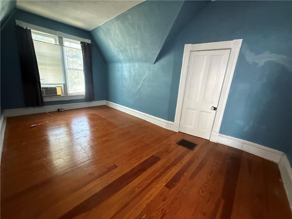 209 W Nodaway Street — photo 19