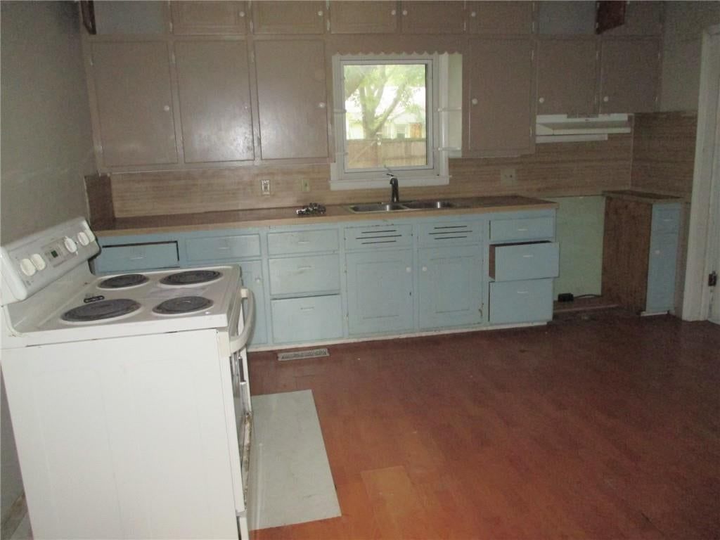 602 SW 8th Street — photo 10