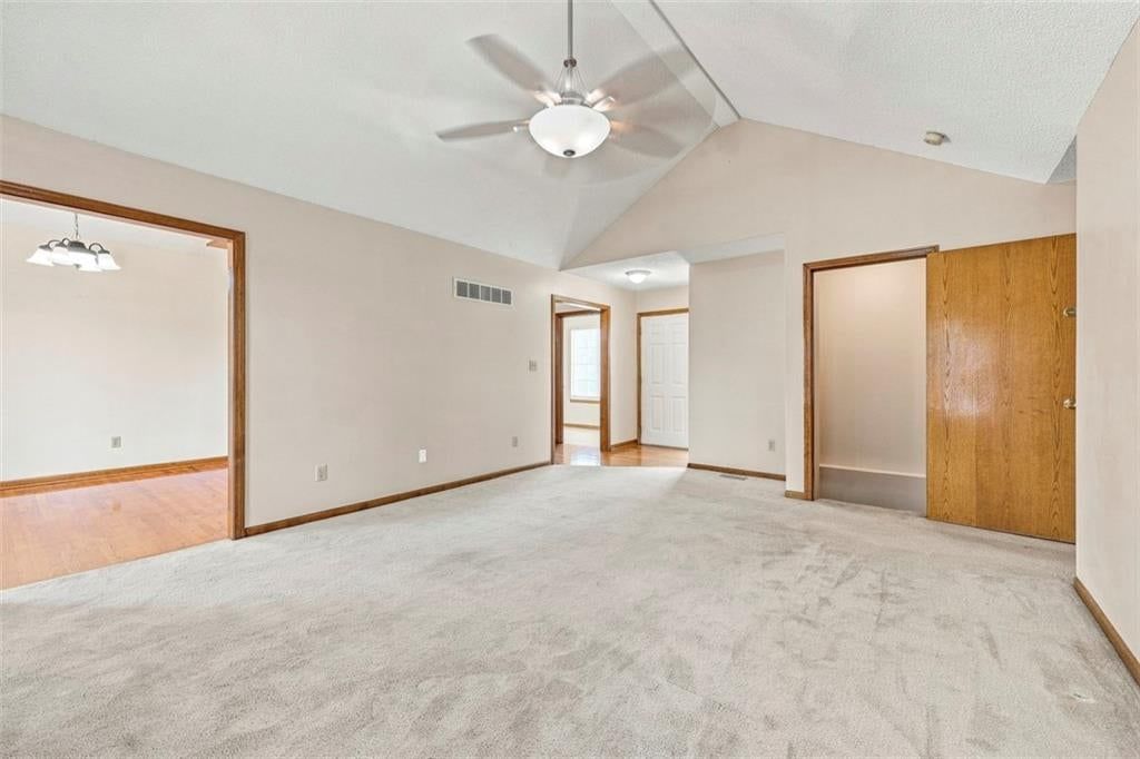 1534 NE Stonewood Drive — photo 8