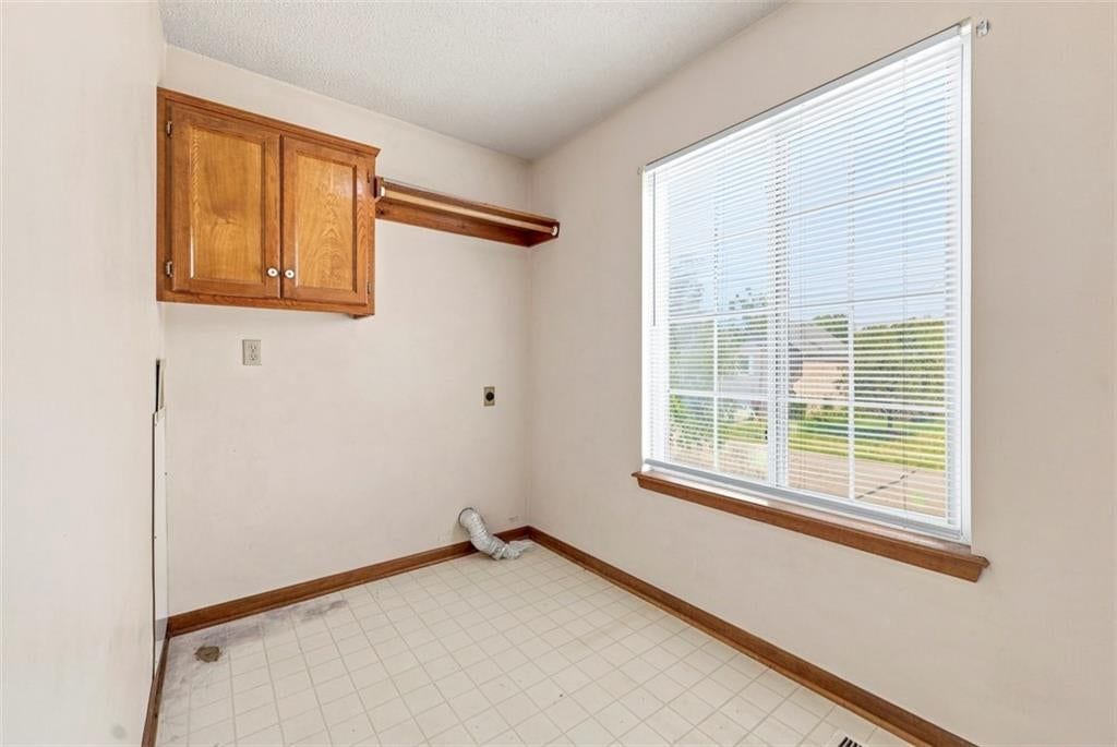 1534 NE Stonewood Drive — photo 10