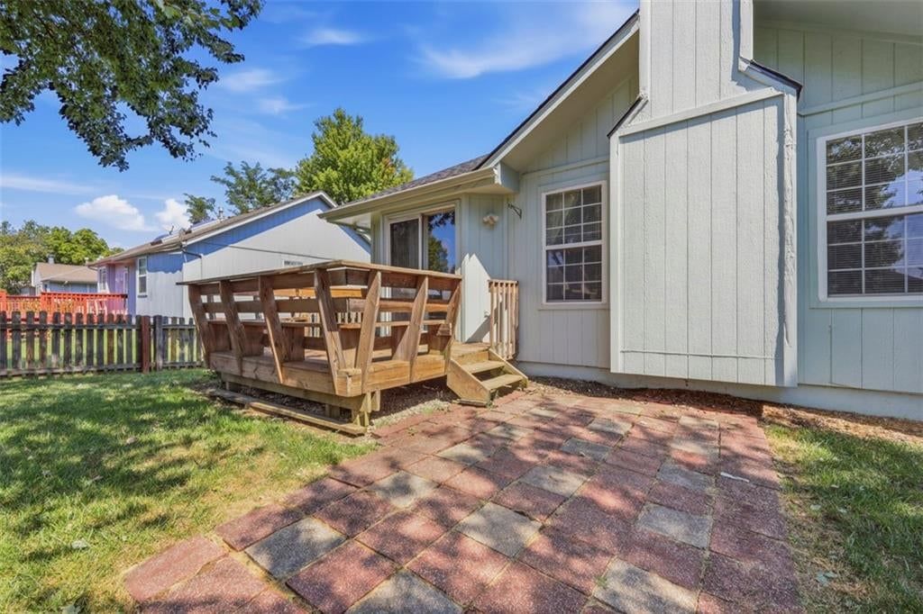 1534 NE Stonewood Drive — photo 33