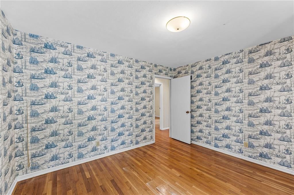 512 E 117th Terrace — photo 15