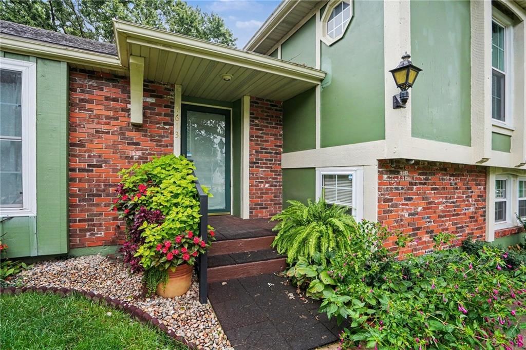 1613 Todd Street, Platte City, MO: listing photo 3