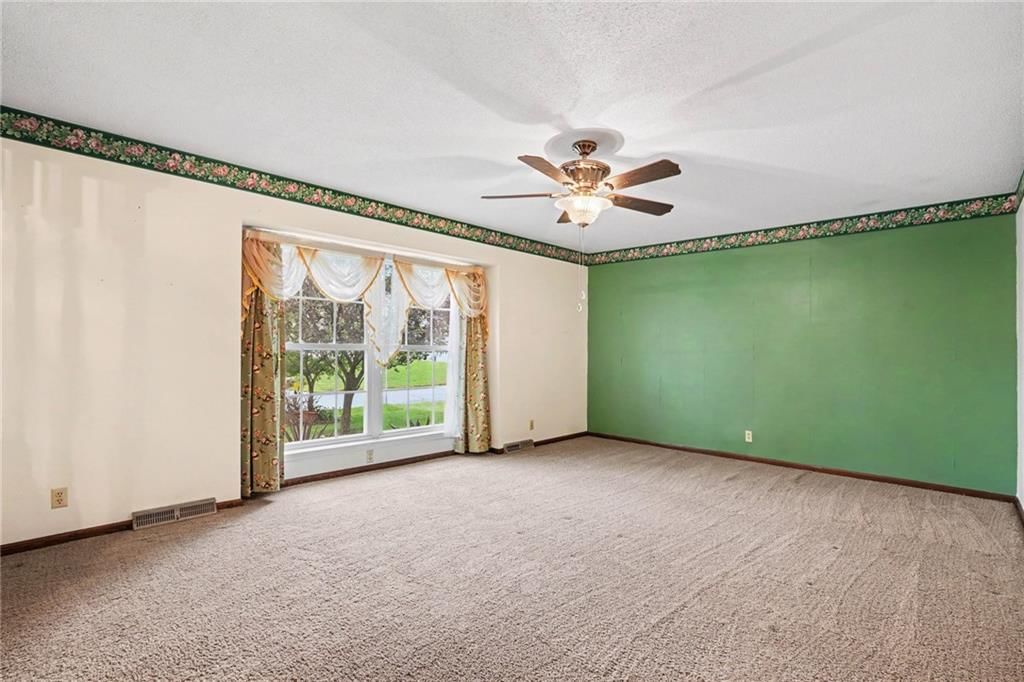 Photo 6 of 34, 1613 Todd Street, Platte City, MO 64079