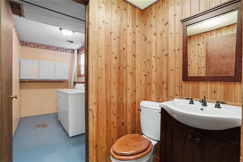 Photo 19 of 34 - 1613 Todd Street, Platte City, MO 64079