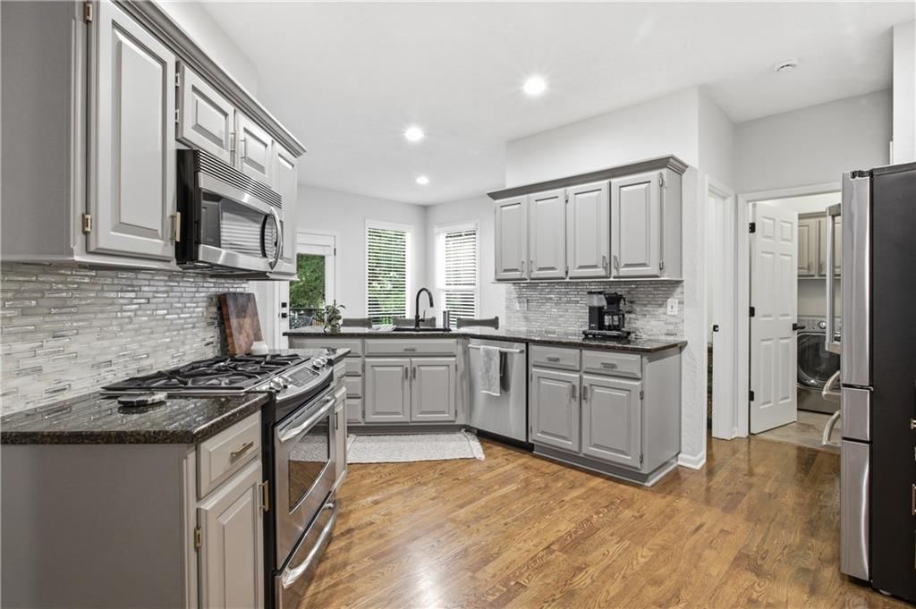 18640 W 116th Street — photo 12