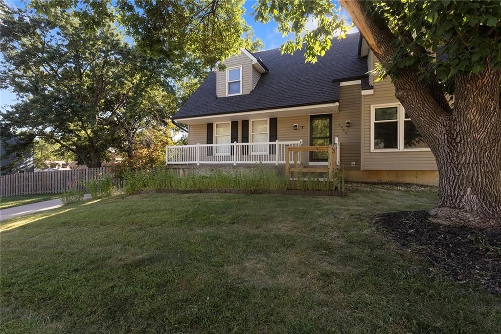 6902 Michael Lane — photo 2