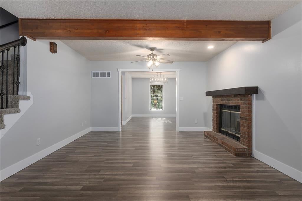 6902 Michael Lane — photo 4