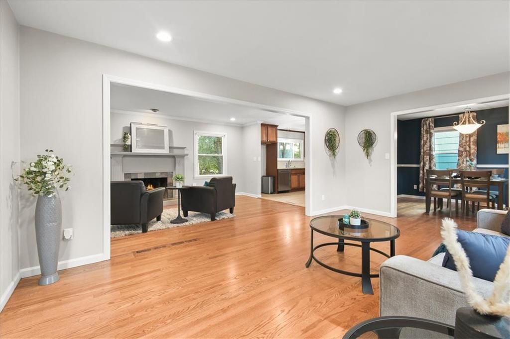 5817 W 101st Place — photo 10