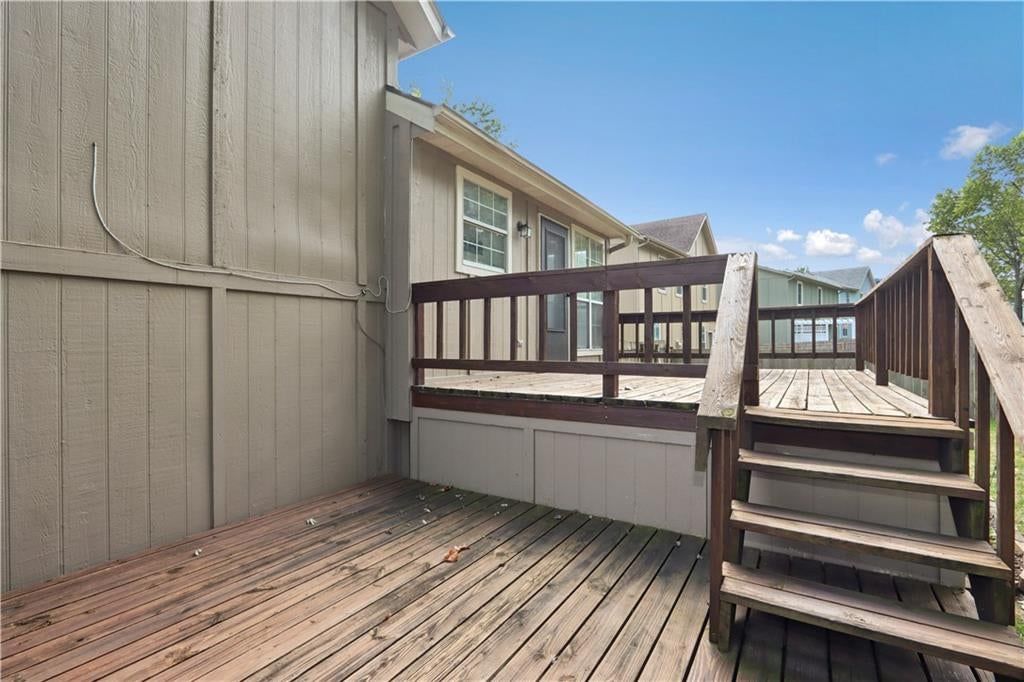 Photo 21 of 24 - 1201 N Sunset Drive, Olathe, KS 66061