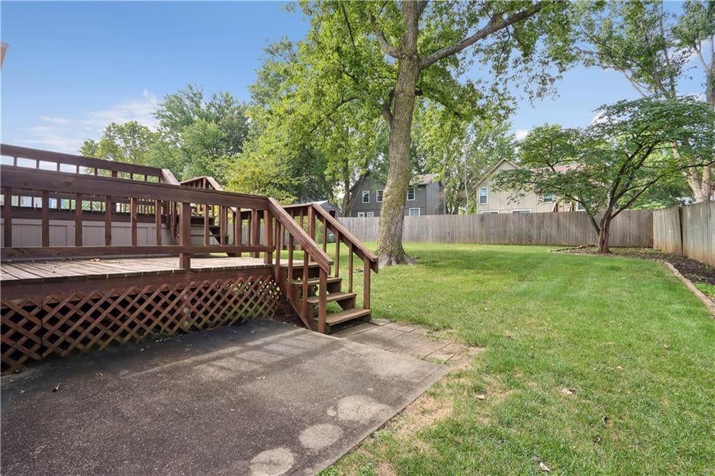 Photo 23 of 24 - 1201 N Sunset Drive, Olathe, KS 66061